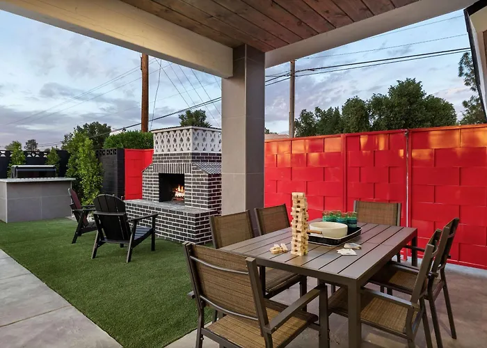 Bella Rosa- Close To Old Town With Pool & Hot Tub Scottsdale