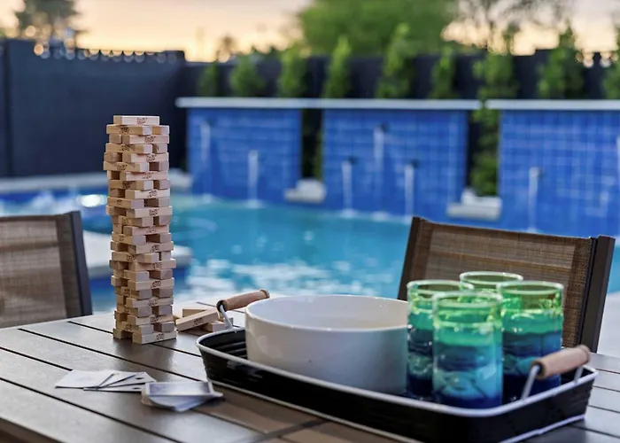 Bella Rosa- Close To Old Town With Pool & Hot Tub Scottsdale