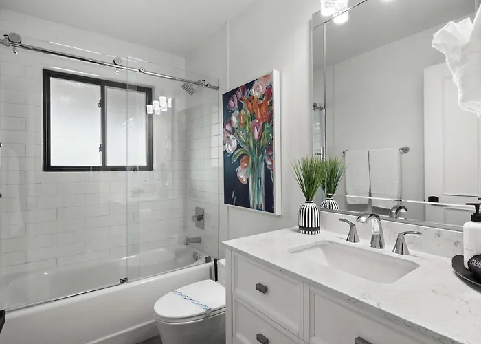 Bella Rosa- Close To Old Town With Pool & Hot Tub
