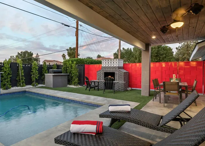 Bella Rosa- Close To Old Town With Pool & Hot Tub Holiday home Scottsdale