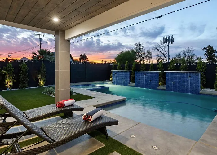 Bella Rosa- Close To Old Town With Pool & Hot Tub * Scottsdale